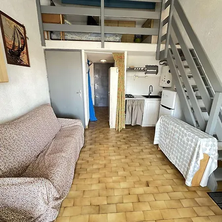Apartment Avec + Mezzanine Pour 4 Pers, Loggia, Proche Plage, Parking Prive - Fr-1-702-65 *