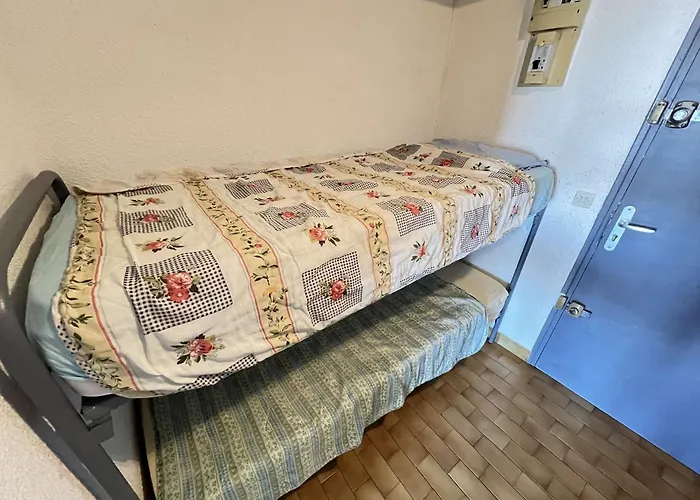 Daire Studio Avec Cabine + Mezzanine Pour 4 Pers, Loggia, Proche Plage, Parking Prive - Fr-1-702-65